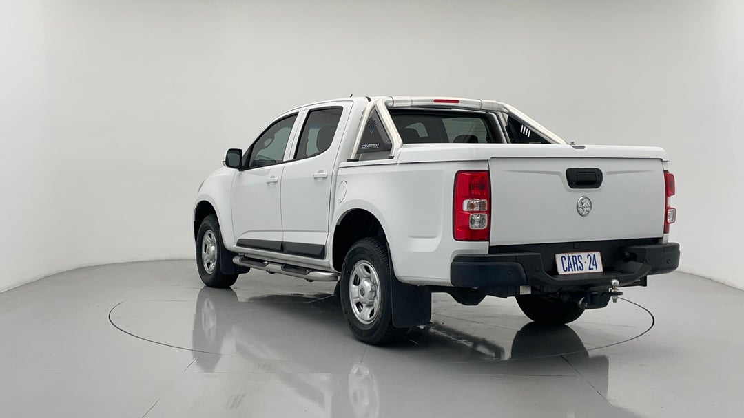 Left Back Diagonal (45- Degree) View