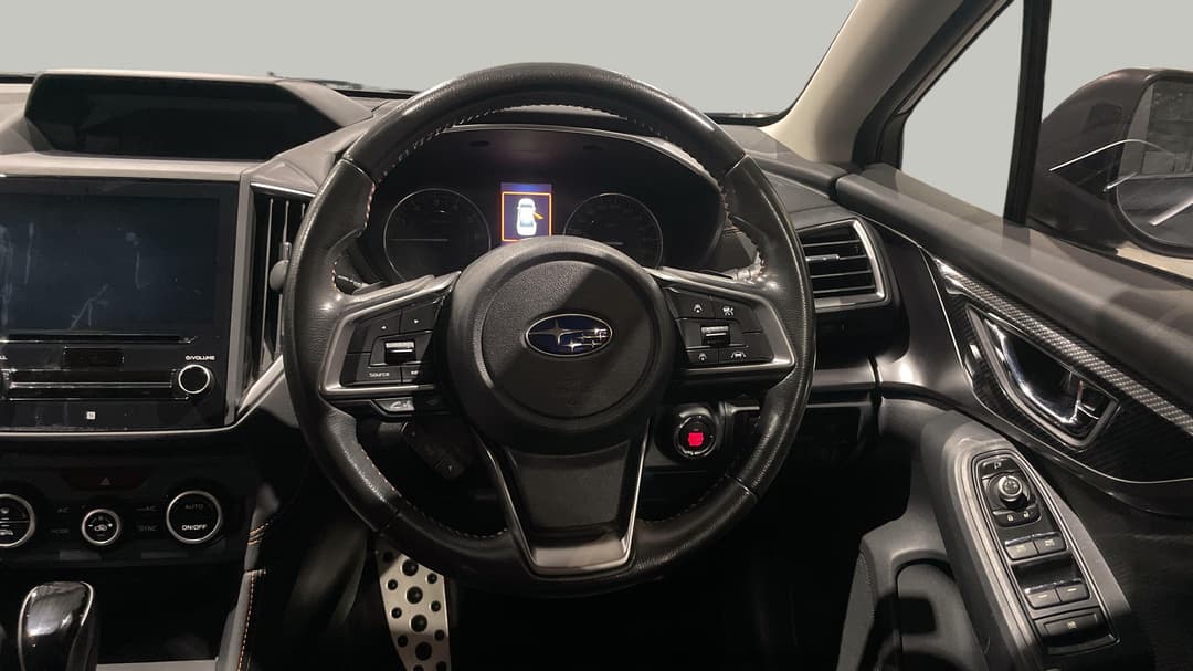 2017 Subaru XV 2.0i-s, Automatic, 134307 km, Steering Wheel Close-up