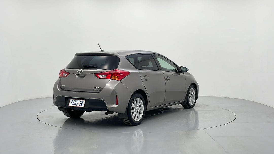 2013 Toyota Corolla Ascent Sport, Automatic, 69768 km, Right Back Diagonal (45- Degree) View