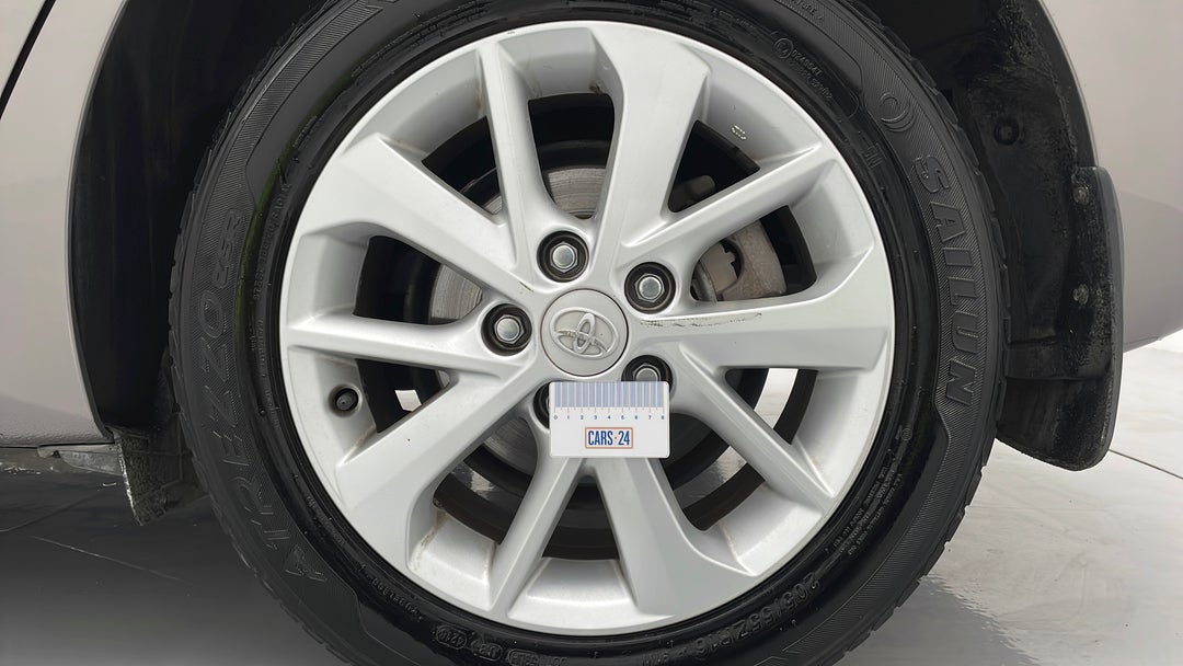 2013 Toyota Corolla Ascent Sport, Automatic, 69768 km, Wheels Rim Rear LHS Scratch