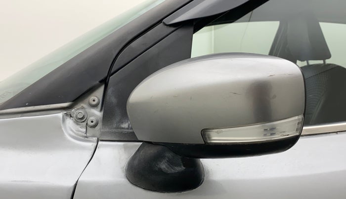 2019 Maruti Baleno DELTA PETROL 1.2, Petrol, Manual, 49,874 km, Left rear-view mirror - Cover has minor damage