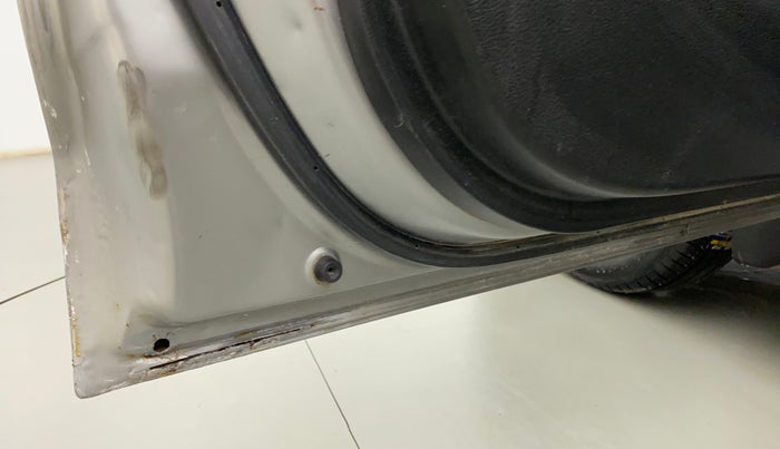 2019 Maruti Baleno DELTA PETROL 1.2, Petrol, Manual, 49,874 km, Front passenger door - Slight discoloration