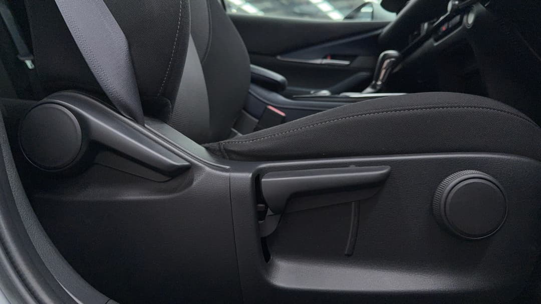 2021 Mazda CX-30 G20 Evolve (FWD), Automatic, 33543 km, Drivers Side Adjustment Panel