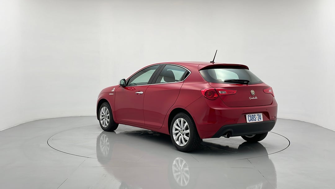 Left Back Diagonal (45- Degree) View