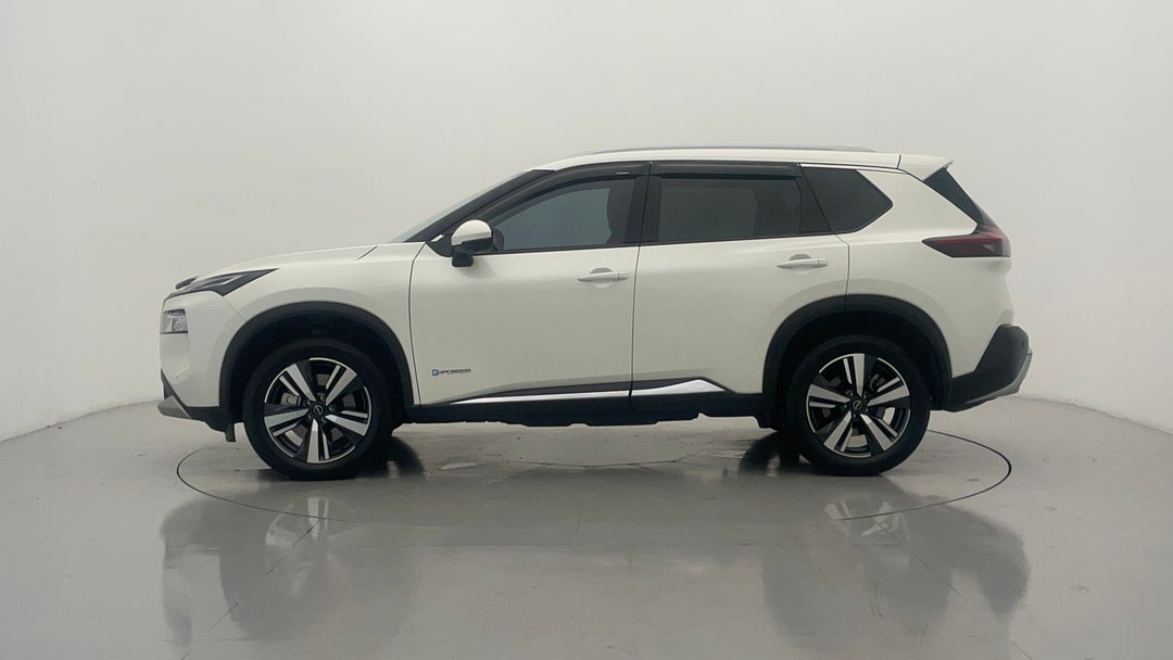 2024 Nissan X-trail Ti (4wd) E-power (hybrid), Automatic, 4004 km, Left Side View