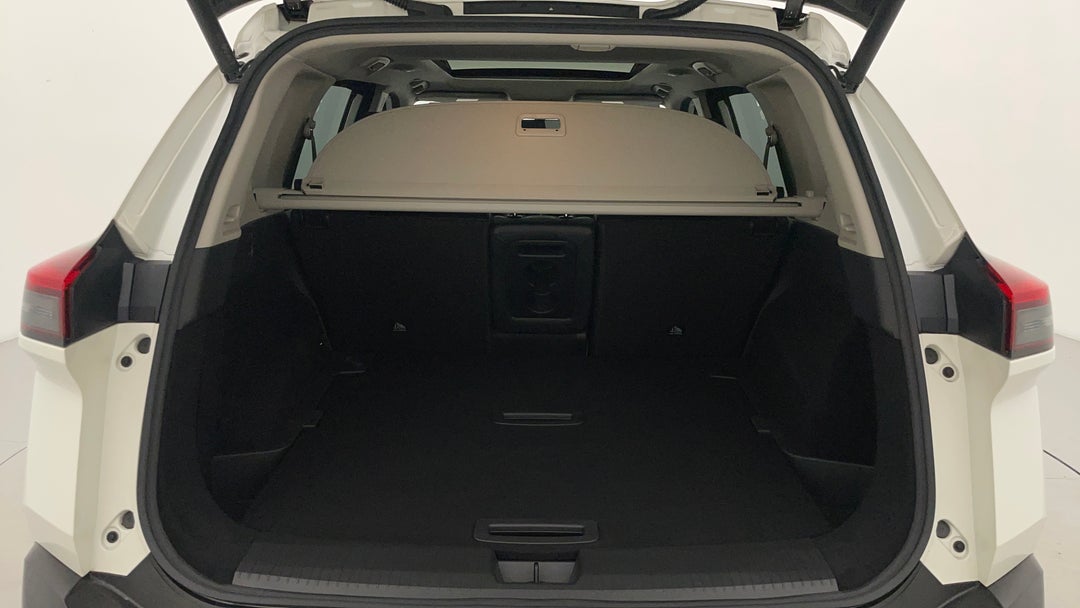 2024 Nissan X-trail Ti (4wd) E-power (hybrid), Automatic, 4004 km, Boot Inside View