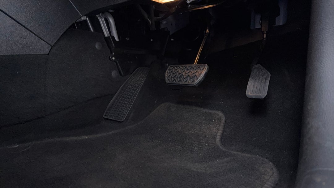 Pedals and Footmat