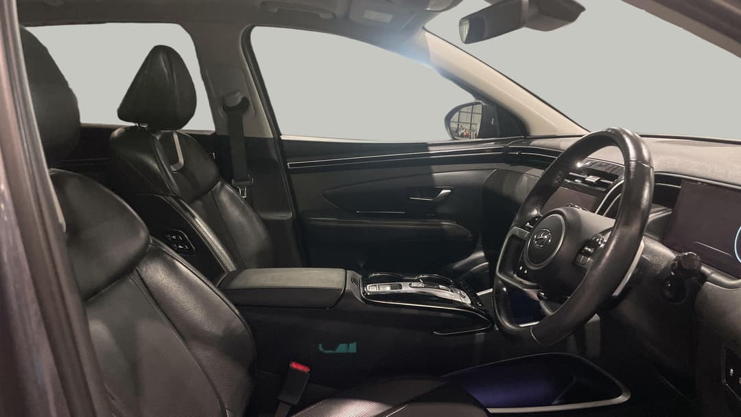 2022 Hyundai Tucson Highlander (AWD), Automatic, 87080 km, Right Side Front Door Cabin View