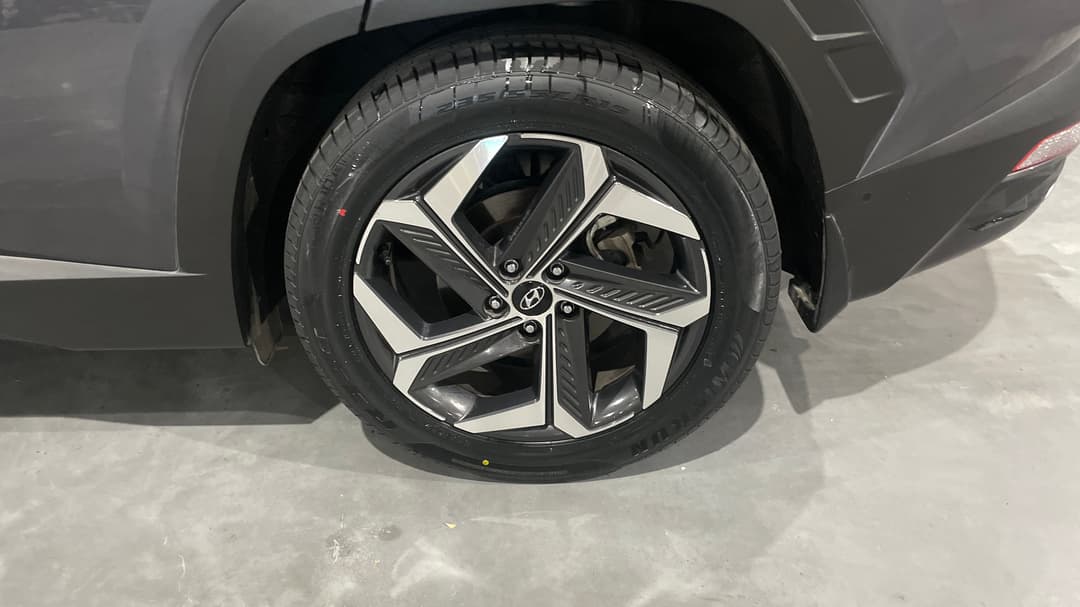 2022 Hyundai Tucson Highlander (AWD), Automatic, 87080 km, Left Rear Wheel
