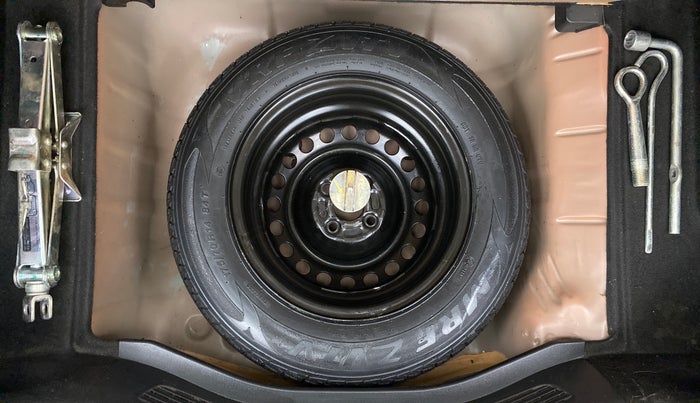 2015 Honda Jazz 1.2 V AT, Petrol, Automatic, 52,347 km, Spare Tyre