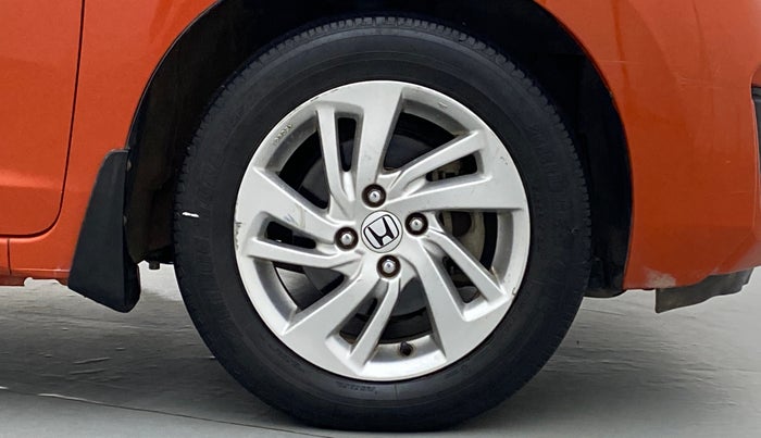 2015 Honda Jazz 1.2 V AT, Petrol, Automatic, 52,347 km, Right Front Wheel