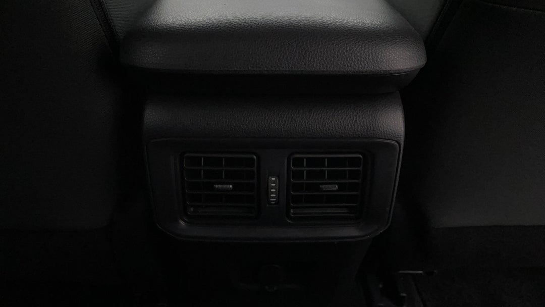 Rear A/C Vent
