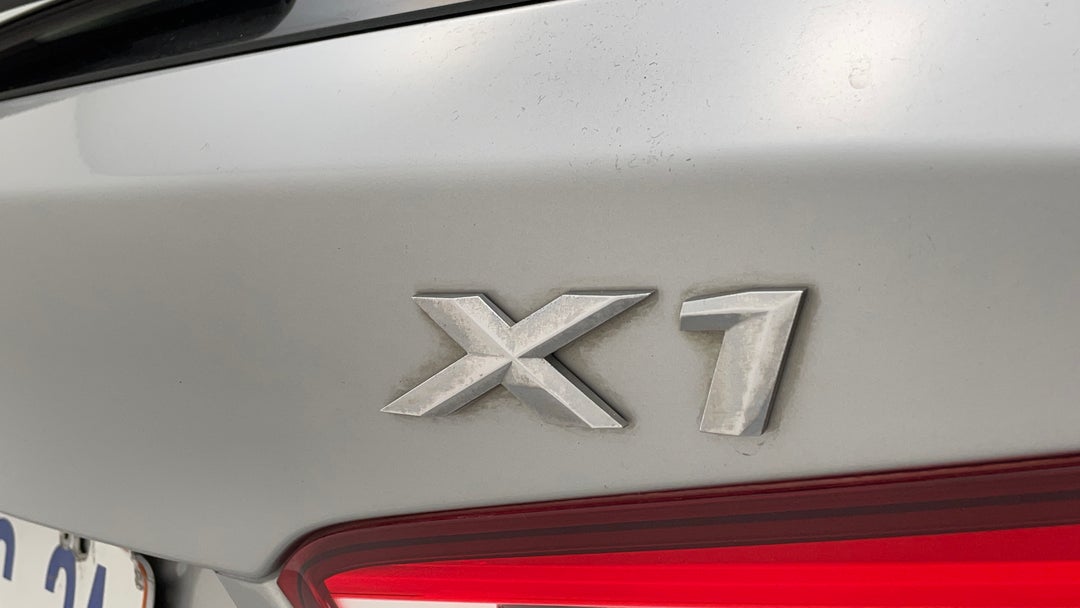 Badge (Boot Right Side)