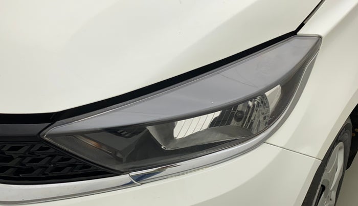 2021 Tata Tiago XT PETROL, Petrol, Manual, 20,843 km, Left headlight - Minor scratches