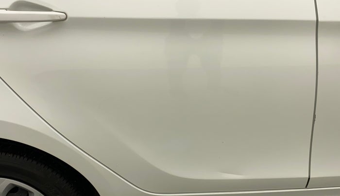 2021 Tata Tiago XT PETROL, Petrol, Manual, 20,843 km, Right rear door - Slightly dented