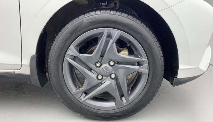 2021 Hyundai NEW I20 SPORTZ 1.2 MT, Petrol, Manual, 59,004 km, Right Front Wheel