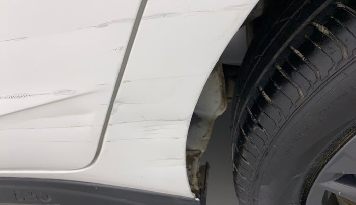 2021 Hyundai NEW I20 SPORTZ 1.2 MT, Petrol, Manual, 59,004 km, Left quarter panel - Minor scratches