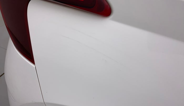 2021 Hyundai NEW I20 SPORTZ 1.2 MT, Petrol, Manual, 59,004 km, Right quarter panel - Minor scratches