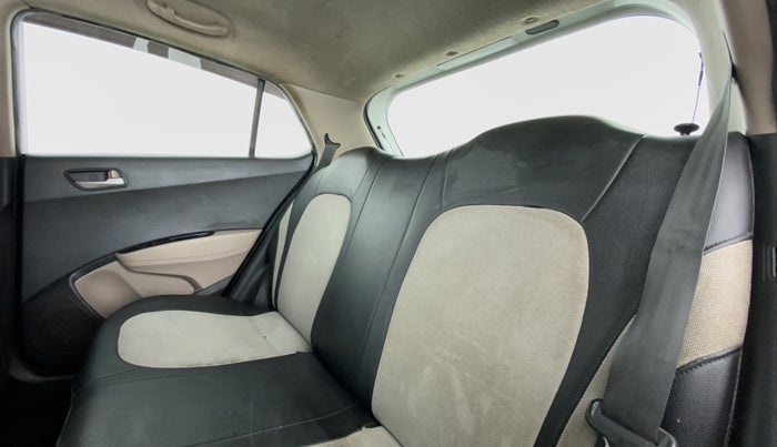2014 Hyundai Grand i10 SPORTZ 1.1 CRDI, Diesel, Manual, Right Side Rear Door Cabin