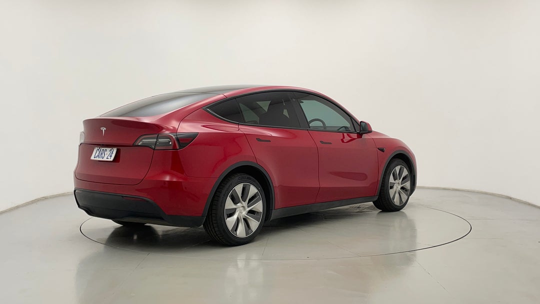 Right Back Diagonal (45- Degree) View