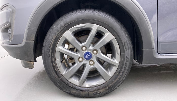 2019 Ford FREESTYLE TITANIUM 1.2 PETROL, Petrol, Manual, 26,718 km, Left Front Wheel
