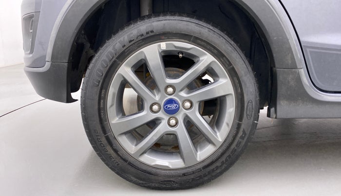 2019 Ford FREESTYLE TITANIUM 1.2 PETROL, Petrol, Manual, 26,718 km, Right Rear Wheel