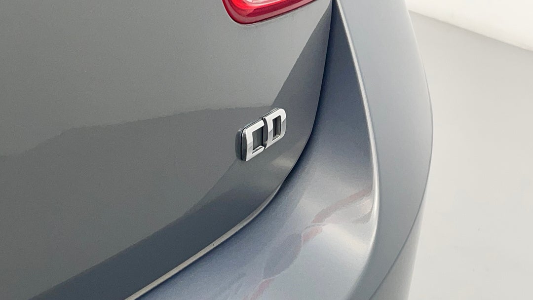 Badge (Boot Right Side)