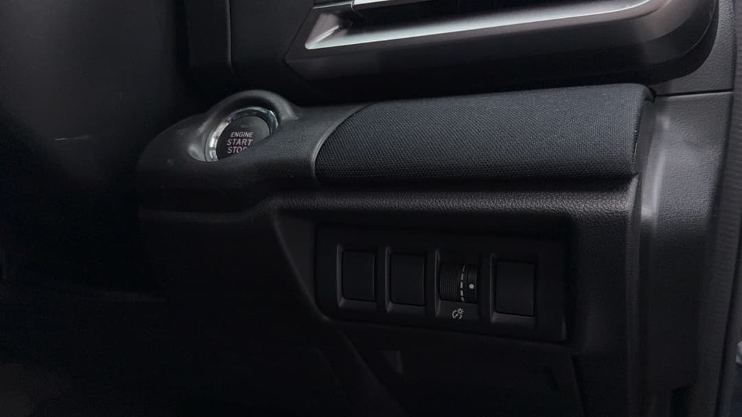 2022 Subaru Outback AWD, Automatic, 74094 km, Utility Switches/Buttons