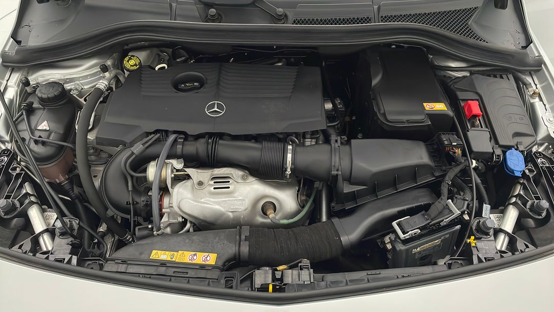 Open Bonnet (Engine)