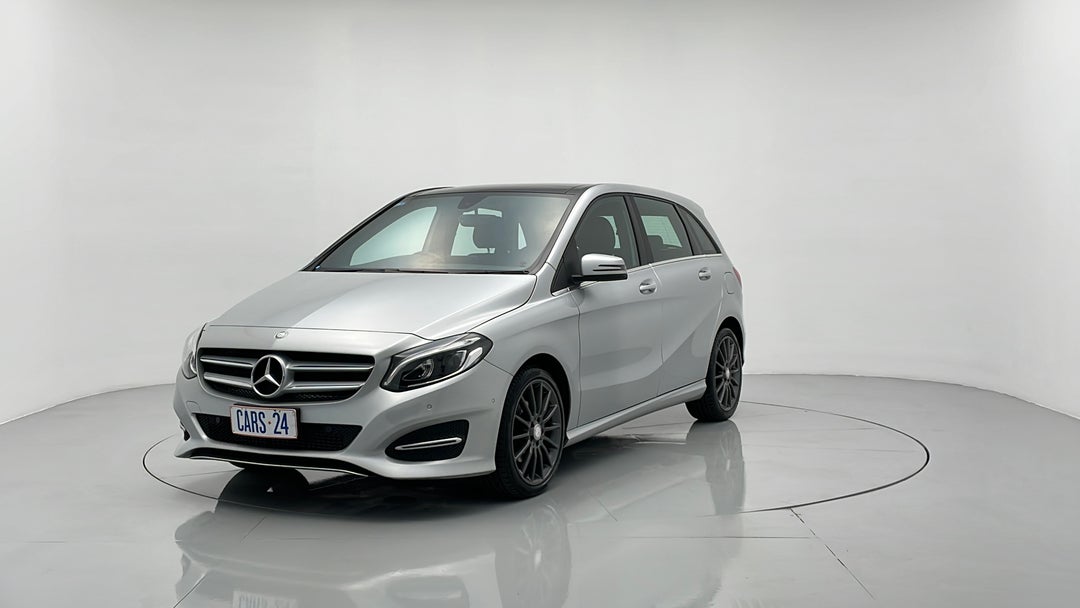 Left Front Diagonal (45- Degree) View