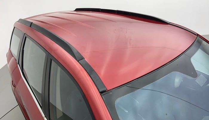 2014 Mahindra XUV500 W8 FWD, Diesel, Manual, 1,14,845 km, Roof/Sunroof View