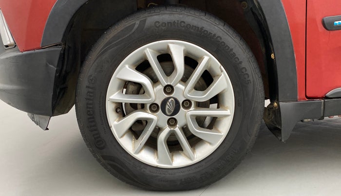 2016 Mahindra Kuv100 K8 D 6 STR, Diesel, Manual, 46,961 km, Left Front Wheel