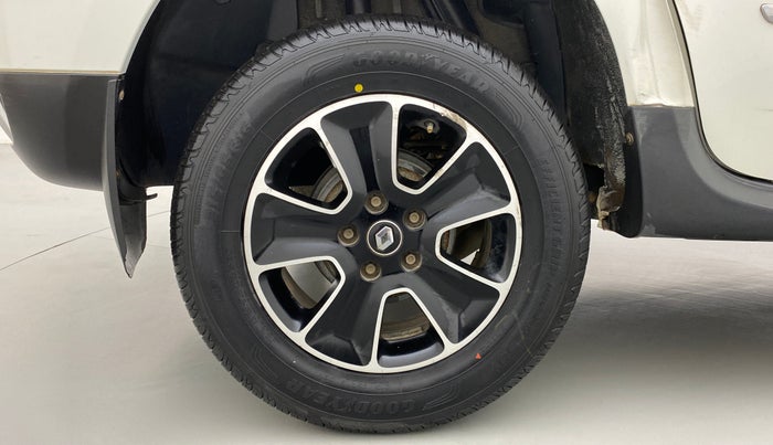 2018 Renault Duster RXZ DIESEL 110, Diesel, Manual, 58,724 km, Right Rear Wheel