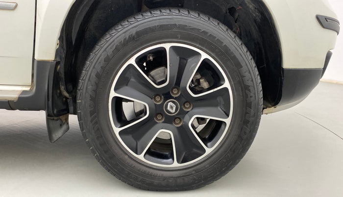 2018 Renault Duster RXZ DIESEL 110, Diesel, Manual, 58,724 km, Right Front Wheel