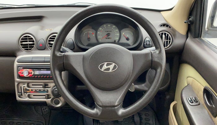 2011 Hyundai Santro Xing GLS, Petrol, Manual, 71,938 km, Steering Wheel Close Up