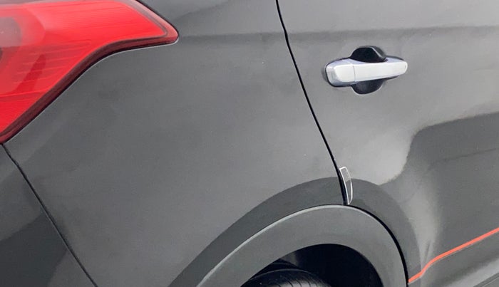 2018 Hyundai Creta SX 1.6 DIESEL, Diesel, Manual, 1,22,428 km, Right quarter panel - Paint has minor damage