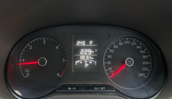 2016 Volkswagen Vento HIGHLINE 1.5 AT, Diesel, Automatic, 1,08,164 km, Odometer Image