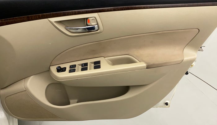 2015 Maruti Swift Dzire VXI, Petrol, Manual, 62,035 km, Driver Side Door Panels Control