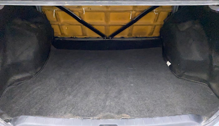 2012 Toyota Etios GD, Diesel, Manual, 62,604 km, Boot Inside