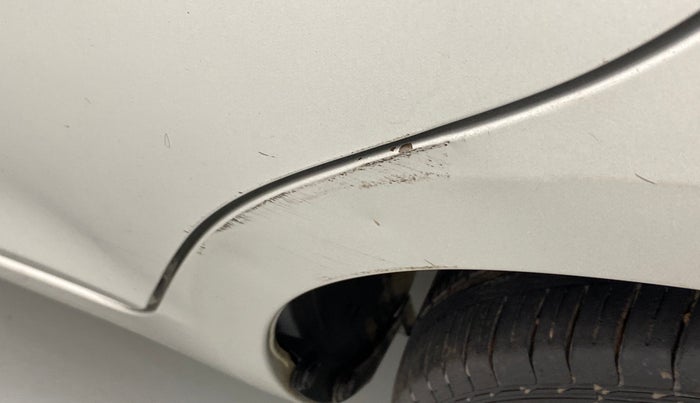 2017 Maruti Swift ZDI, Diesel, Manual, 63,615 km, Left quarter panel - Minor scratches
