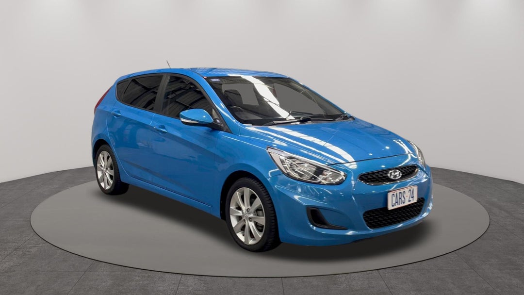 Right Front Diagonal (45- Degree) View