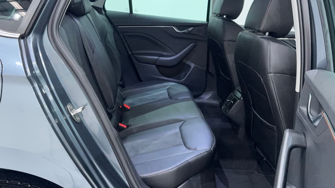 2021 SKODA Kamiq 110tsi Limited Edition, Automatic, 74559 km, Right Side Rear Door Cabin View