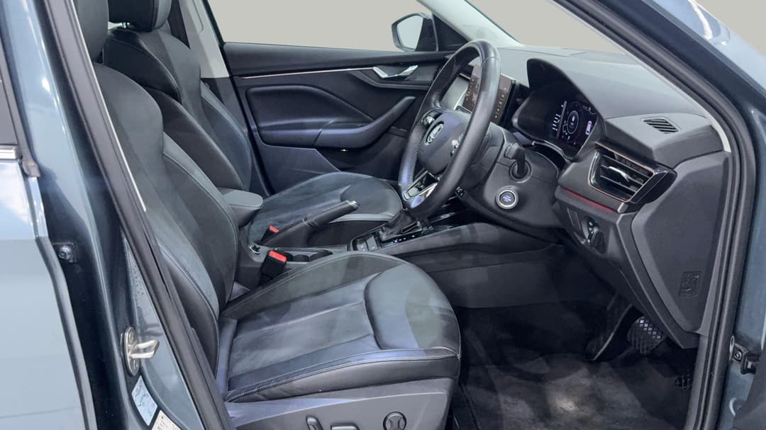 2021 SKODA Kamiq 110tsi Limited Edition, Automatic, 74559 km, Right Side Front Door Cabin View
