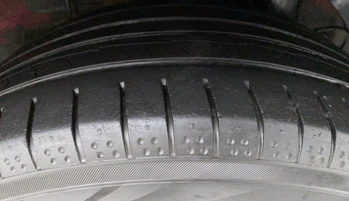 2014 Hyundai Elite i20 ASTA 1.2, Petrol, Manual, 63,019 km, Left Rear Tyre Tread