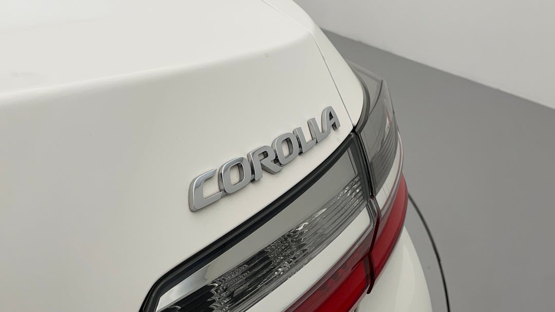 Badge (Boot Right Side)