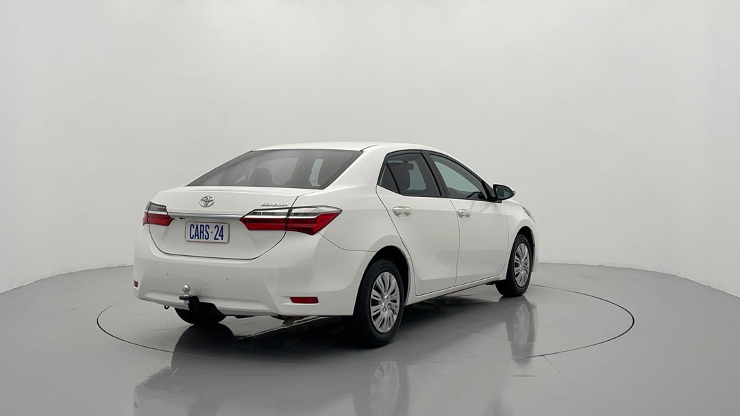 Right Back Diagonal (45- Degree) View