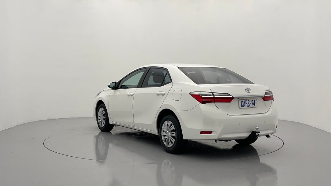 Left Back Diagonal (45- Degree) View