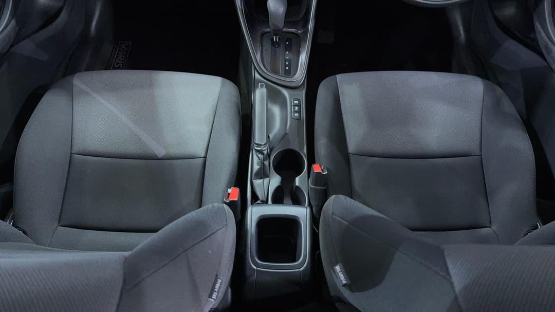 2024 Toyota Yaris Ascent Sport Hybrid, Automatic, 35527 km, Center Console