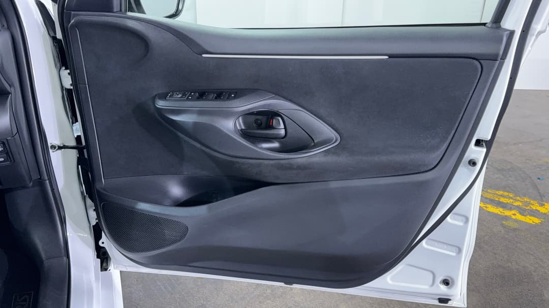 2024 Toyota Yaris Ascent Sport Hybrid, Automatic, 35527 km, Speaker View