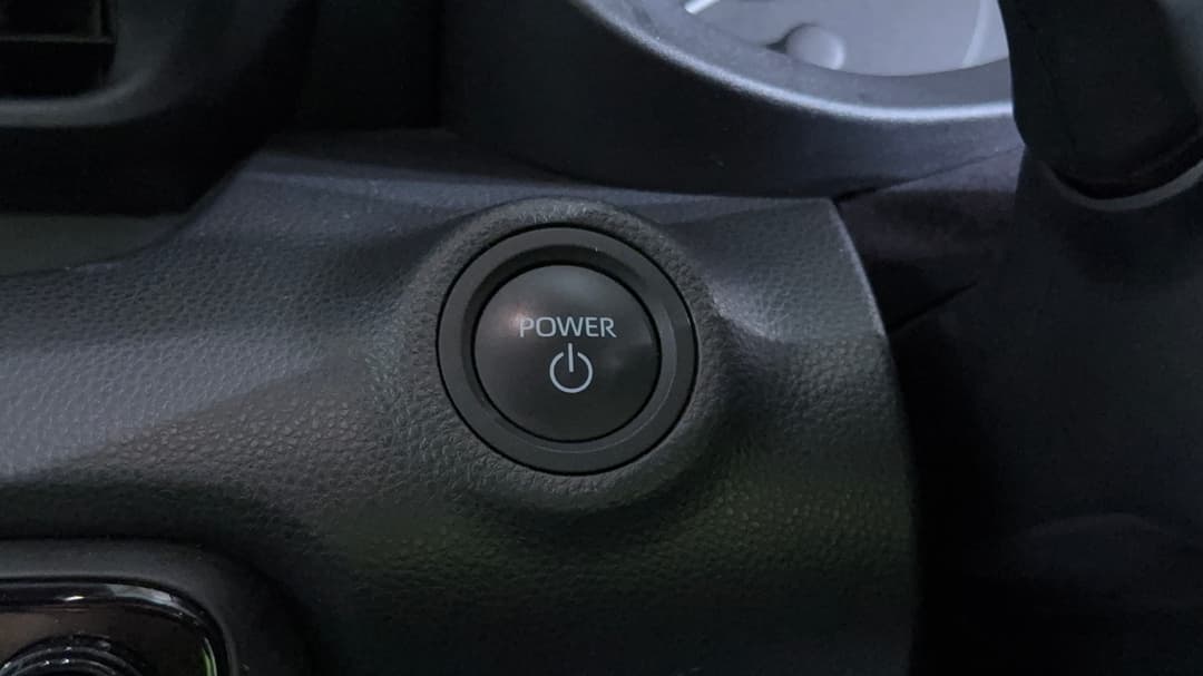 2024 Toyota Yaris Ascent Sport Hybrid, Automatic, 35527 km, Keyless / Button Start